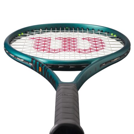 Wilson-Blade-100-V9-4