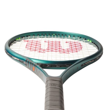 Wilson-Blade-26-V9-1